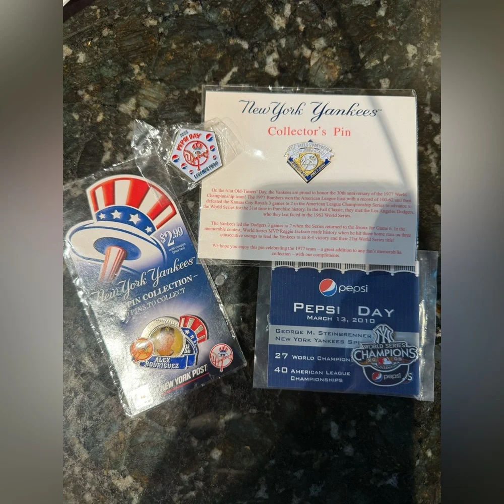 Vintage‎ New York Yankees MLB Pins LOT OF 4